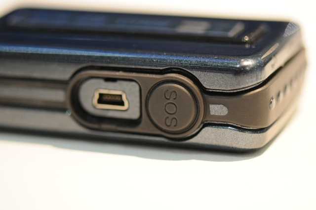 The Holux GR-510 side view