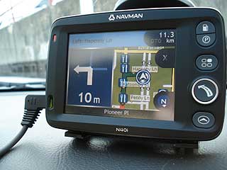 Navman N40i navpix satnav review